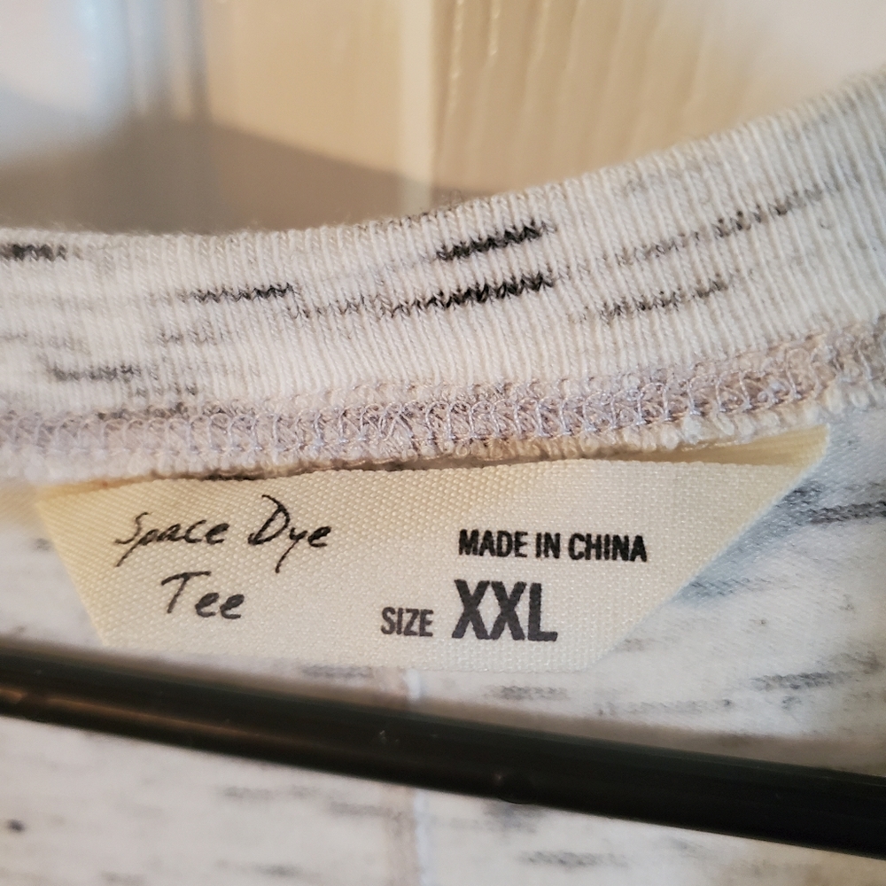 Top - Picture 3 of 3